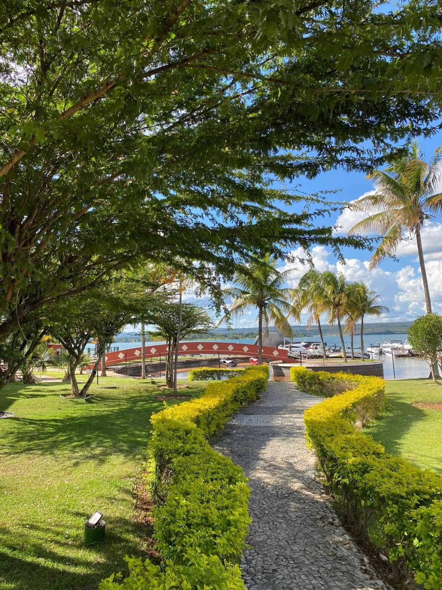 Excelente Apto Na Beira Do Lago Brasília Luaran gambar